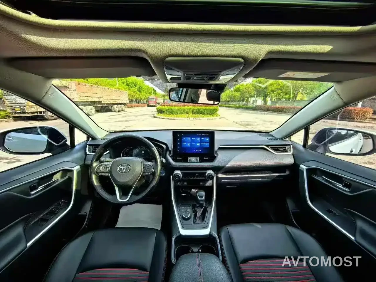 Toyota RAV4 Rongfang 2021 Facelift Hybrid 2.5L E-CVT 2WD Elite — фото 5