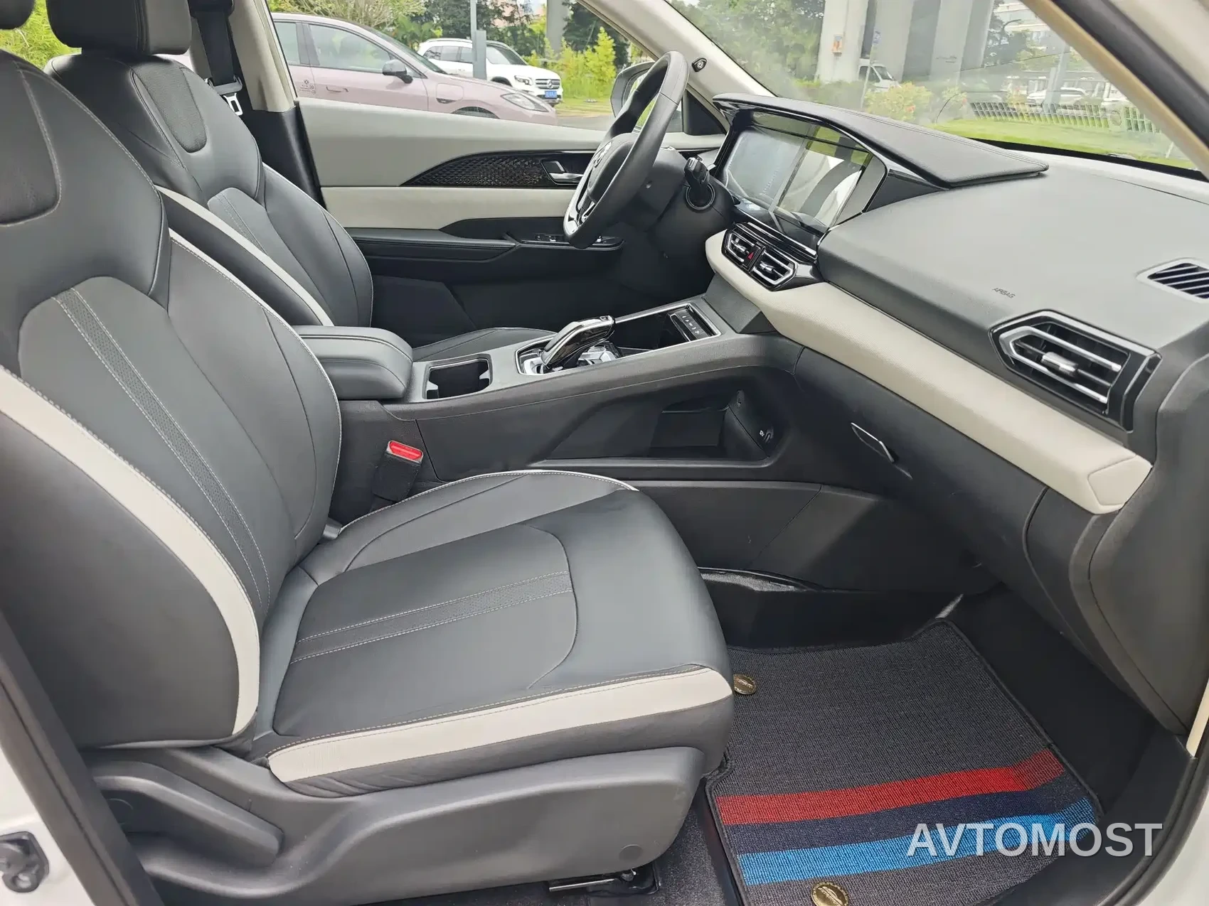 Dongfeng Fengshen E70 2021 500 Premium Edition — фото 10