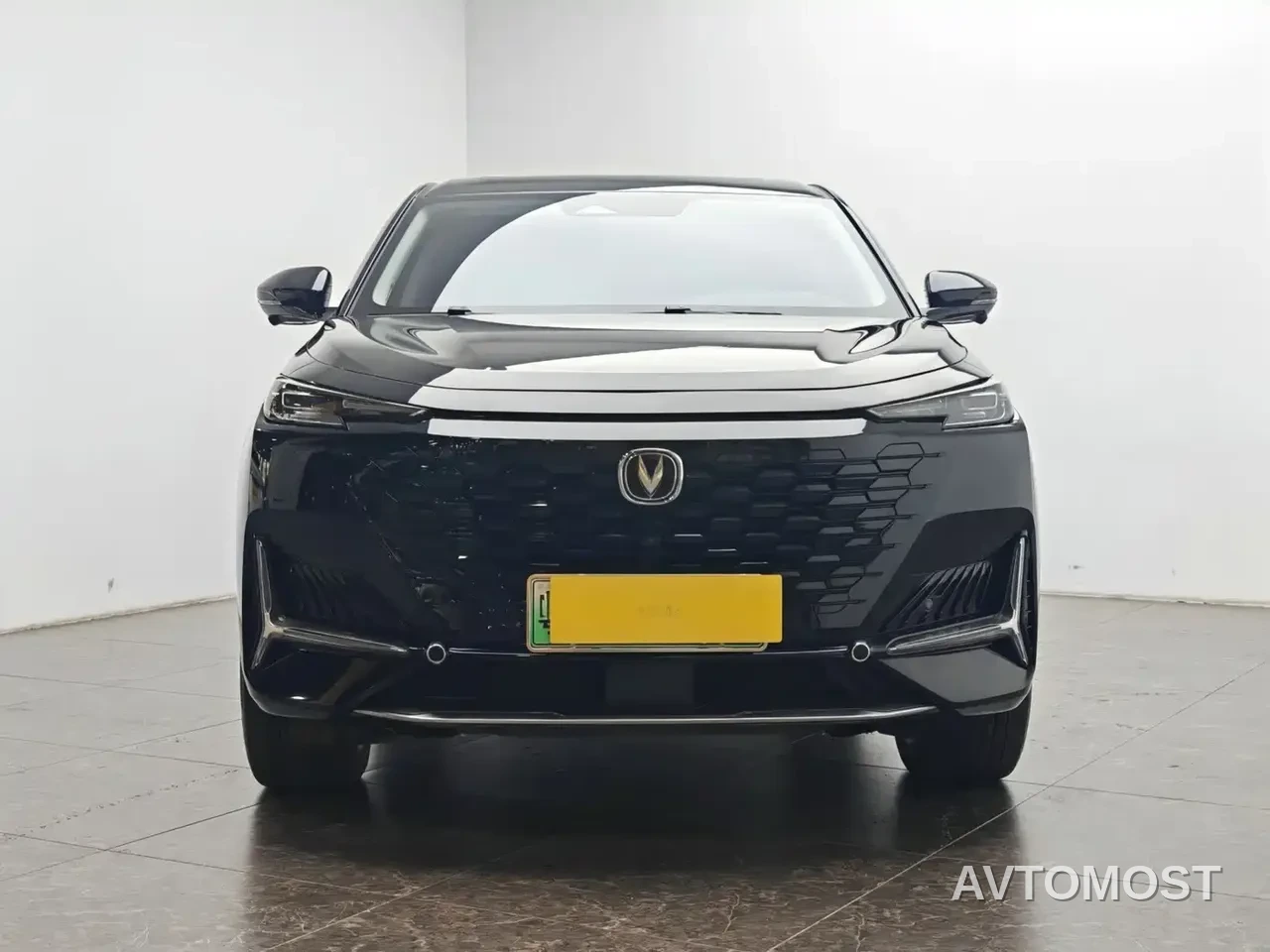 Changan UNI-K iDD 2022 Blue Whale iDD 130km 1.5T Premium — фото 12