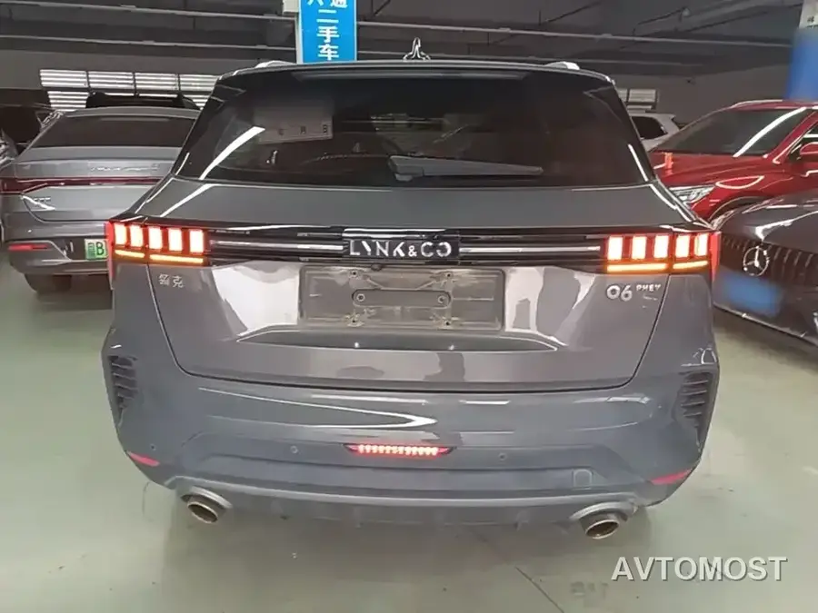 Lynk & Co 06 EM-P 2020 PHEV Plus