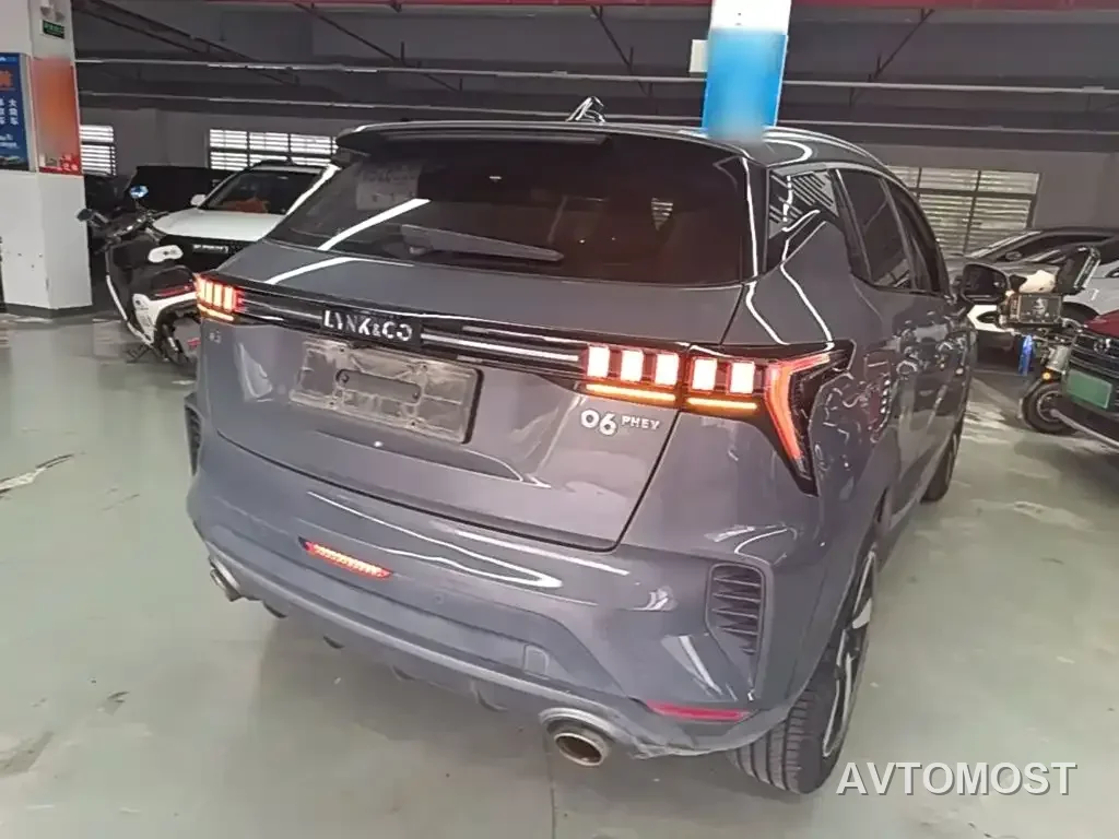 Lynk & Co 06 EM-P 2020 PHEV Plus — фото 2