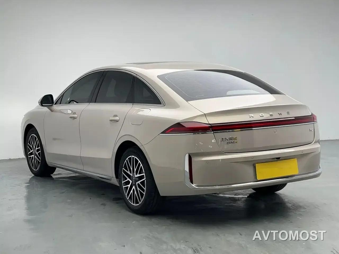 Roewe M7 DMH 2025 1.5T 115km Mid-range — фото 14