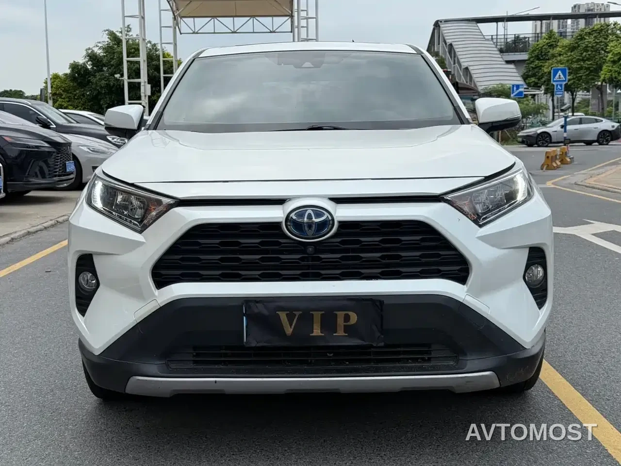 Toyota RAV4 Rongfang 2021 Facelift Hybrid 2.5L E-CVT 4WD Elite PLUS — фото 2