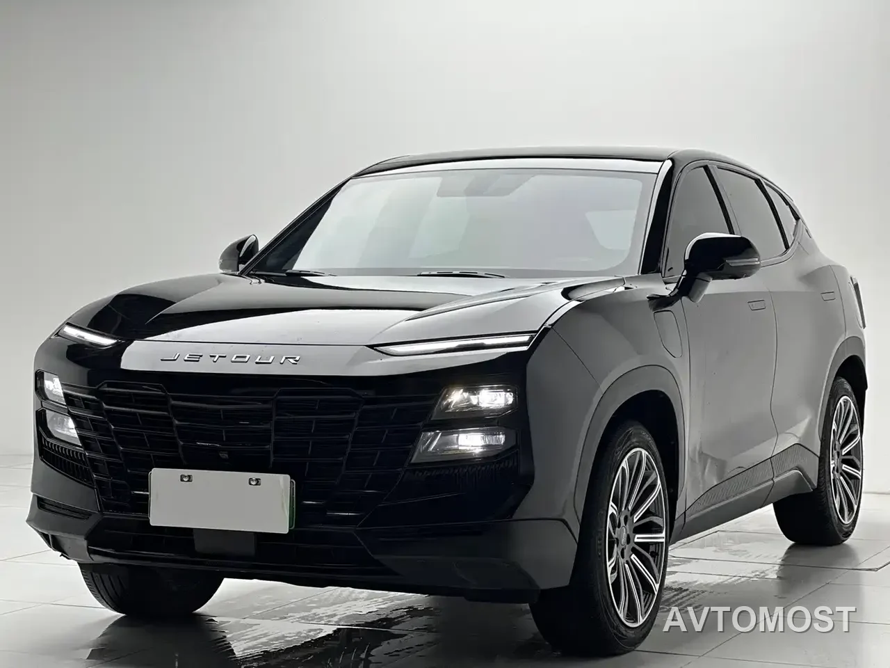 Jetour Dasheng i-DM 2022 1.5T DHT Lightning 01 — фото 1