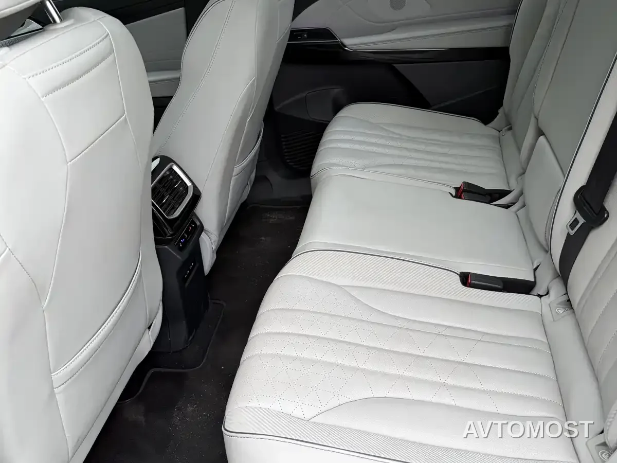 Volkswagen ID.6 X 2022 Smart Long Range Edition — фото 15