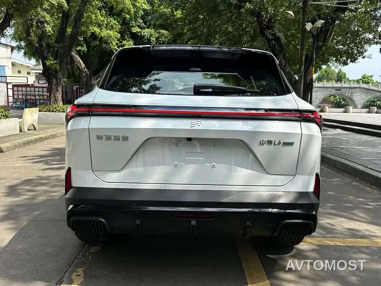 Jetour Shanhai L6 2024 1.5TD DHT MAX — фото 4