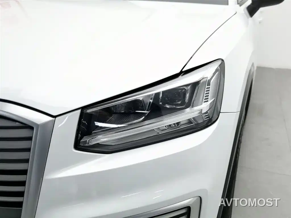 Audi Q2L e-tron 2019 Q2L e-tron Pure Electric Smart Enjoyment — фото 5