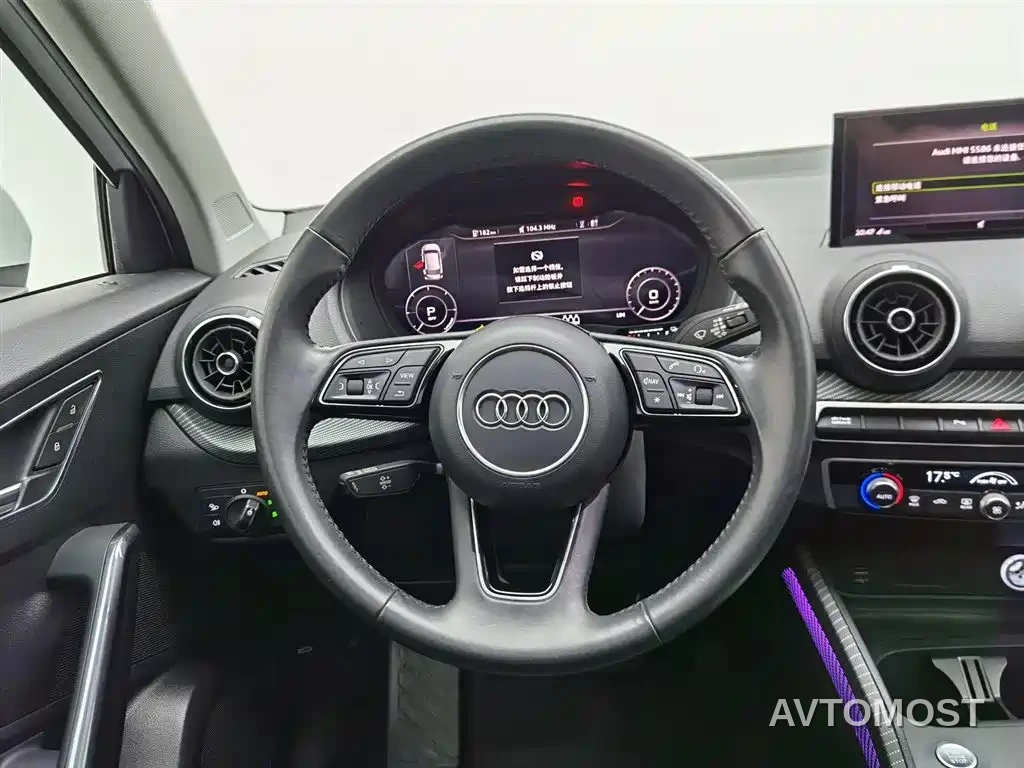 Audi Q2L e-tron 2019 Q2L e-tron Pure Electric Smart Enjoyment — фото 9
