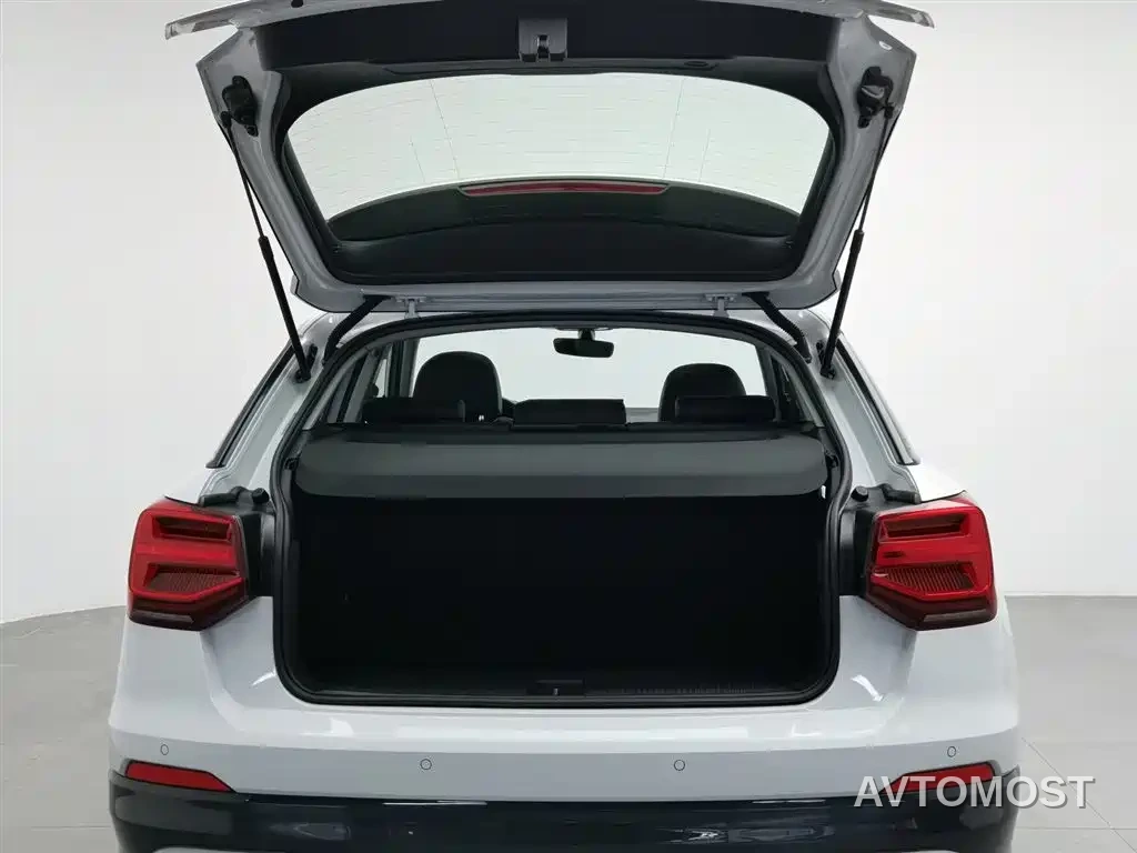 Audi Q2L e-tron 2019 Q2L e-tron Pure Electric Smart Enjoyment — фото 14