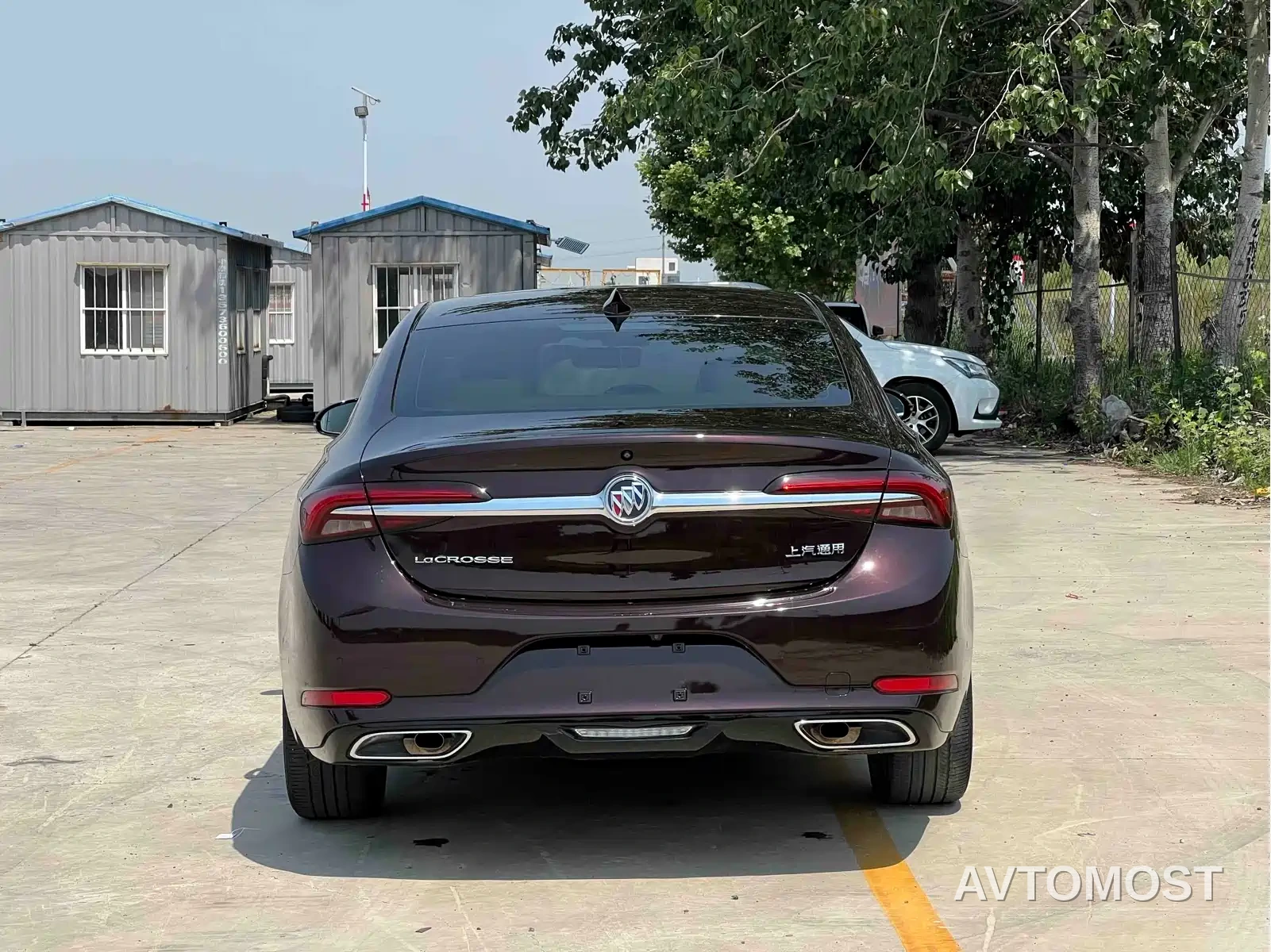 Buick LaCrosse 2022 Avenir Flagship — фото 5