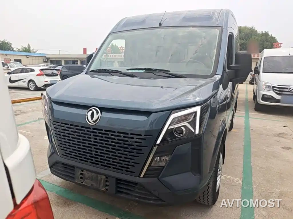 Dongfeng Yufeng 2023 V9+ 2.3T Manual FWD Van Short Wheelbase Medium Roof 3 Seater — фото 3
