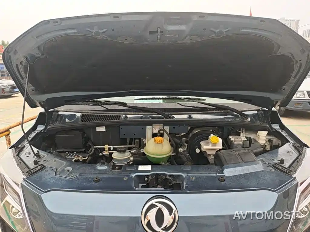 Dongfeng Yufeng 2023 V9+ 2.3T Manual FWD Van Short Wheelbase Medium Roof 3 Seater — фото 15