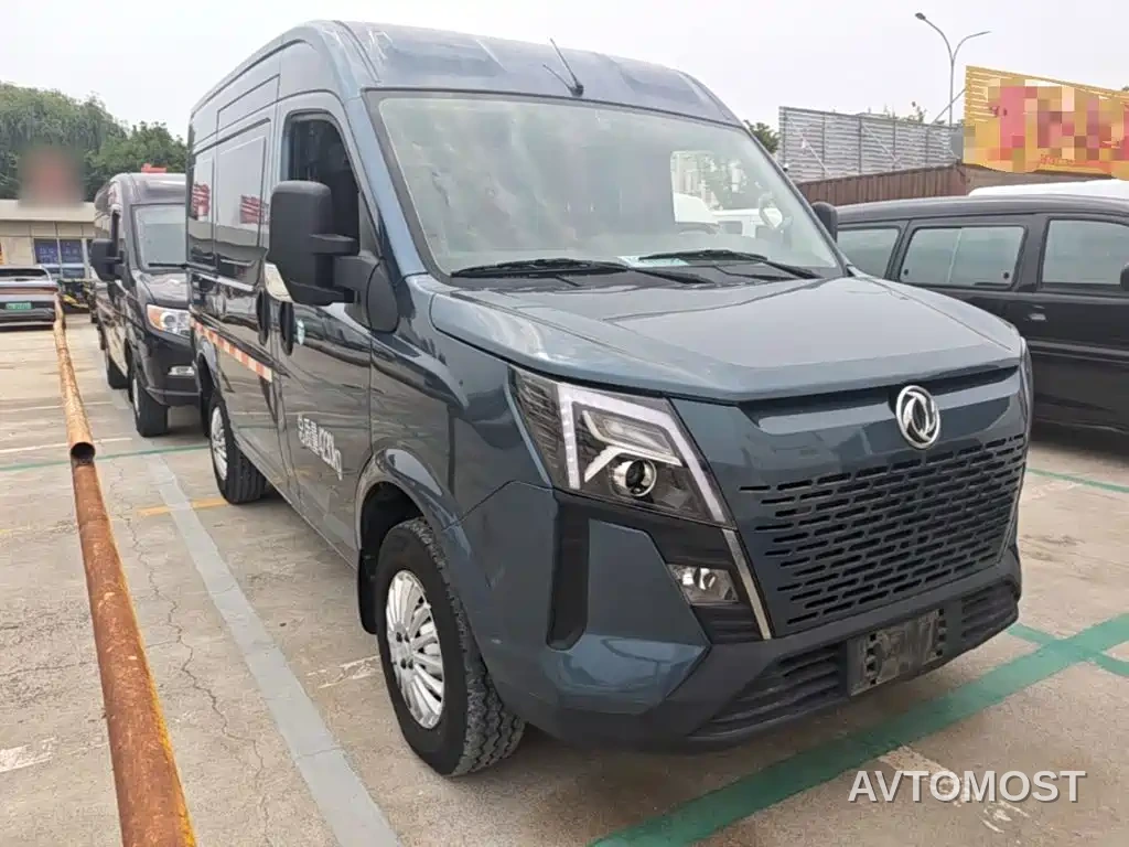 Dongfeng Yufeng 2023 V9+ 2.3T Manual FWD Van Short Wheelbase Medium Roof 3 Seater — фото 19