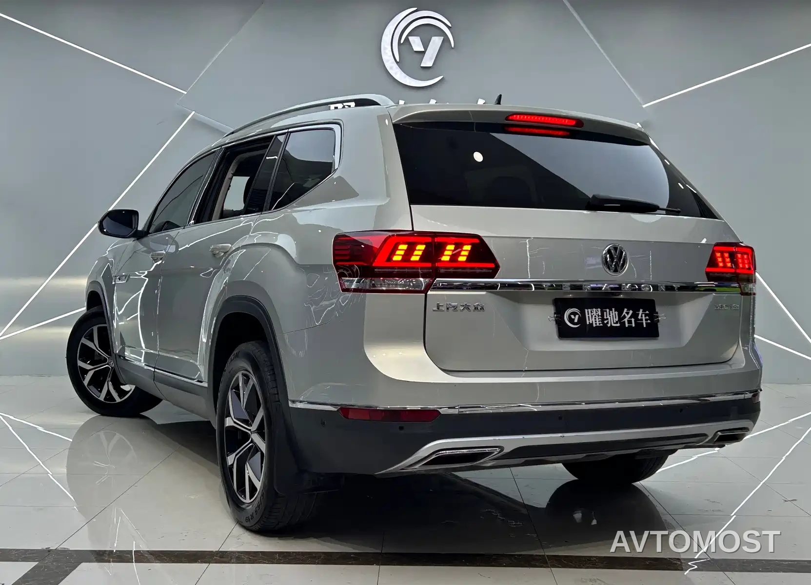 Volkswagen Teramont 2020 Facelift 380TSI 4WD Luxury Edition — фото 4