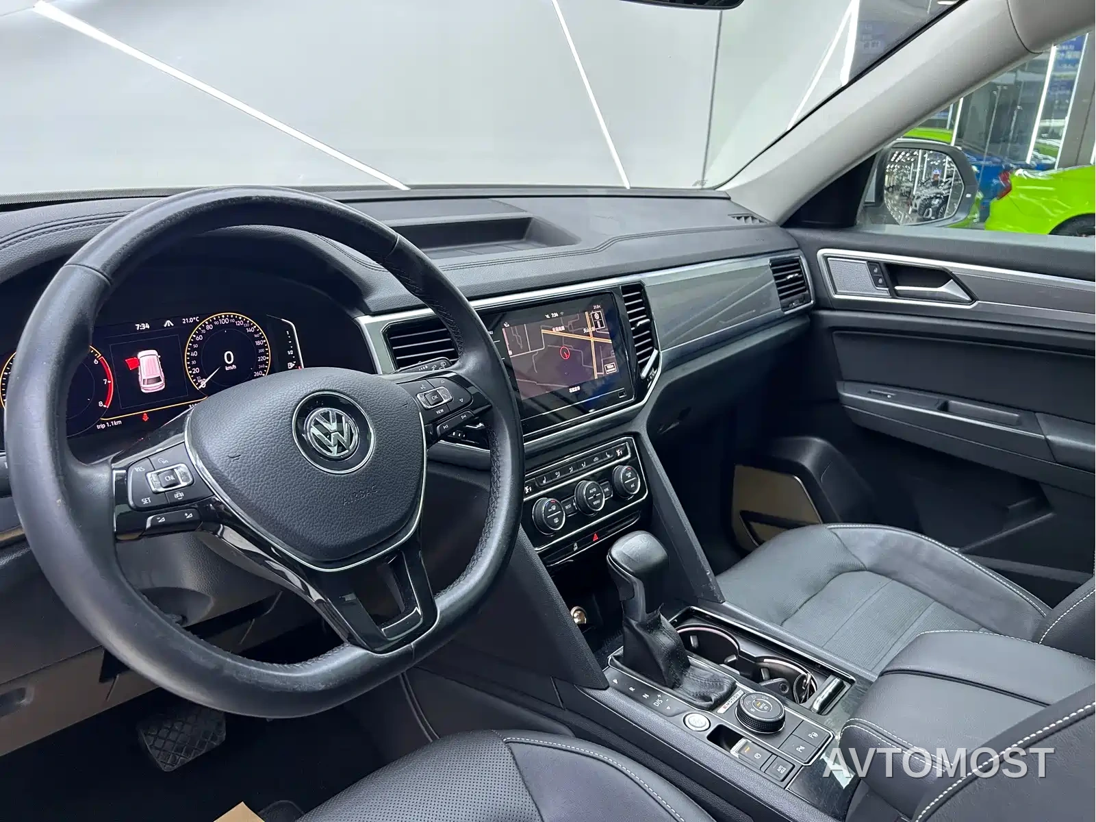 Volkswagen Teramont 2020 Facelift 380TSI 4WD Luxury Edition — фото 8