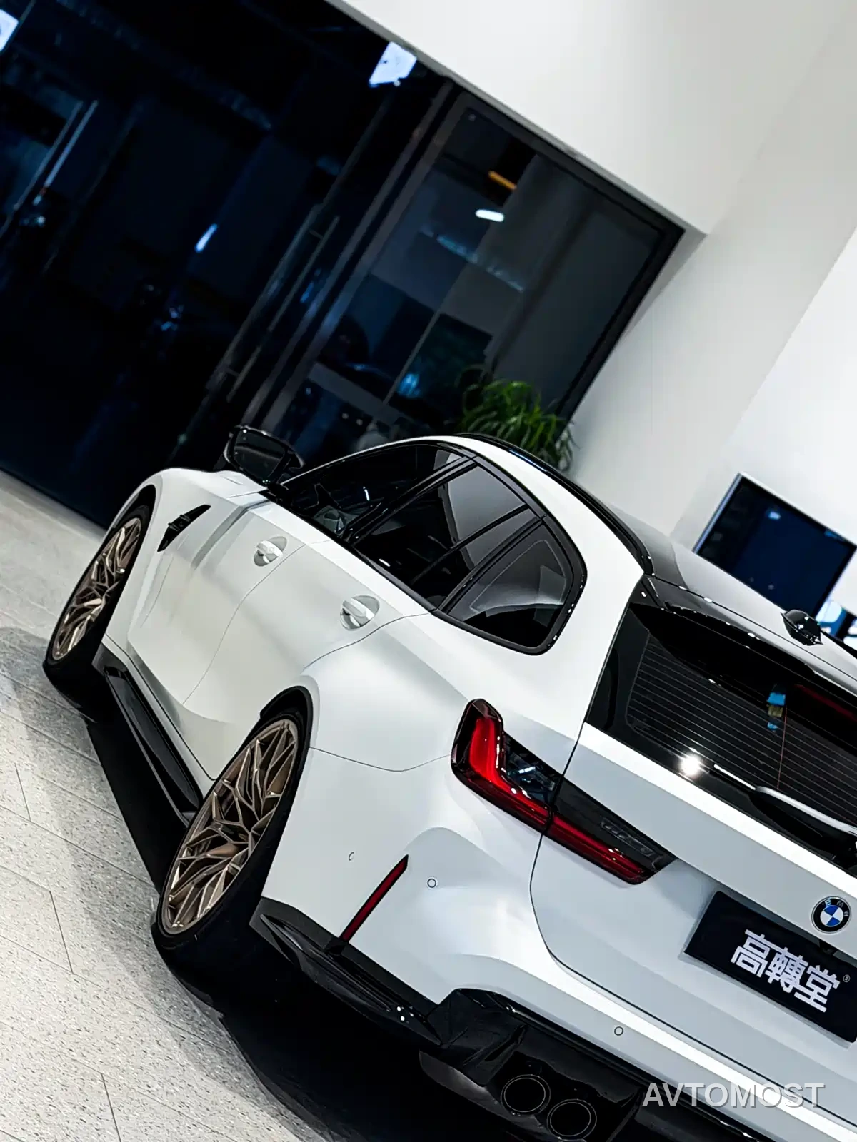 BMW M3 2026 BMW M3 Touring M xDrive Competition — фото 7