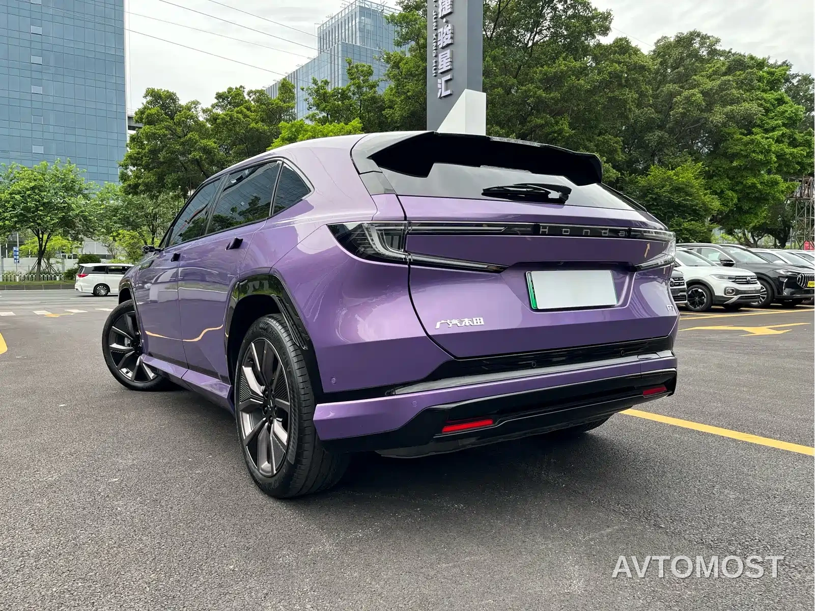 Honda GAC Honda P7 2025 AWD Long Range Max — фото 4
