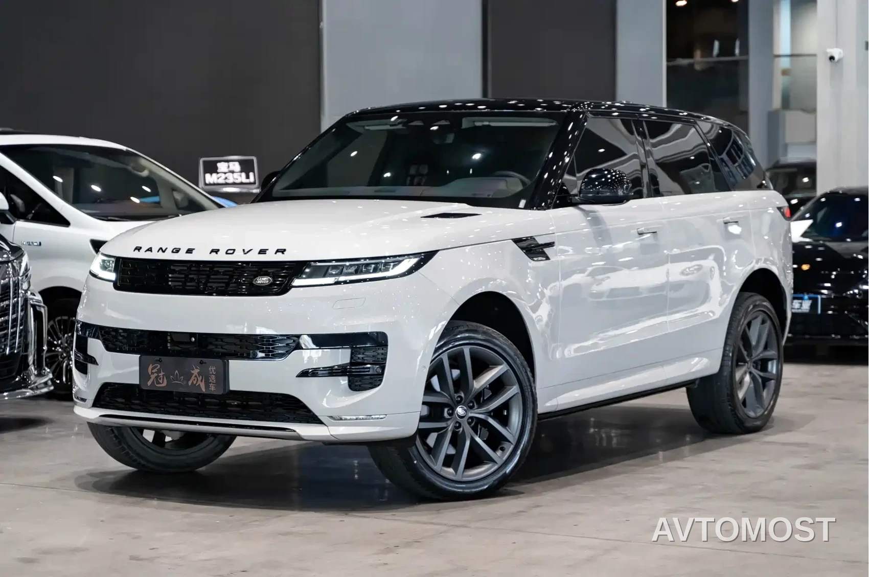 Land Rover Range Rover Sport 2023 400PS Dynamic SE — фото 1