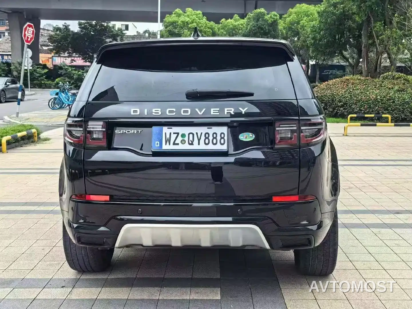 Land Rover Discovery Sport 2023 249PS R-Dynamic S Performance Version — фото 8