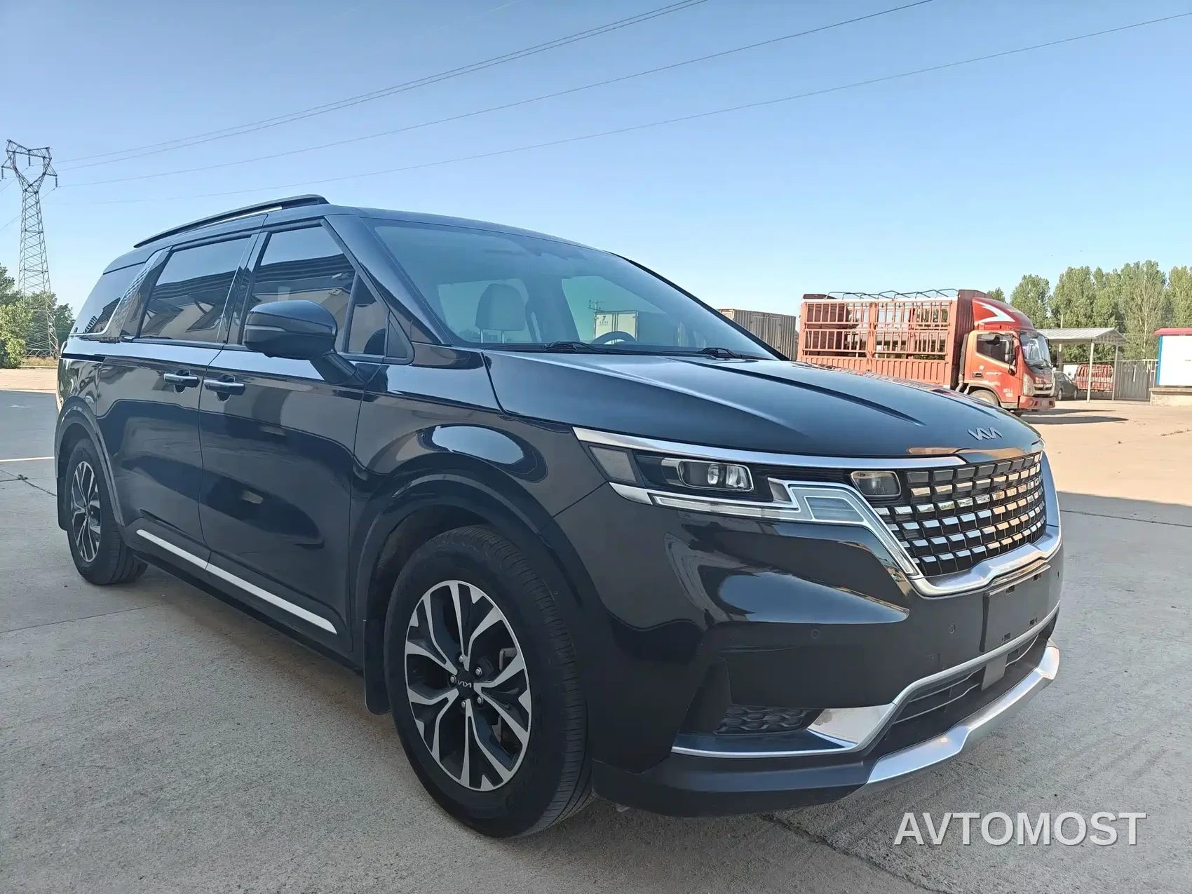 Kia Carnival 2021 2.0T Flagship Edition — фото 3