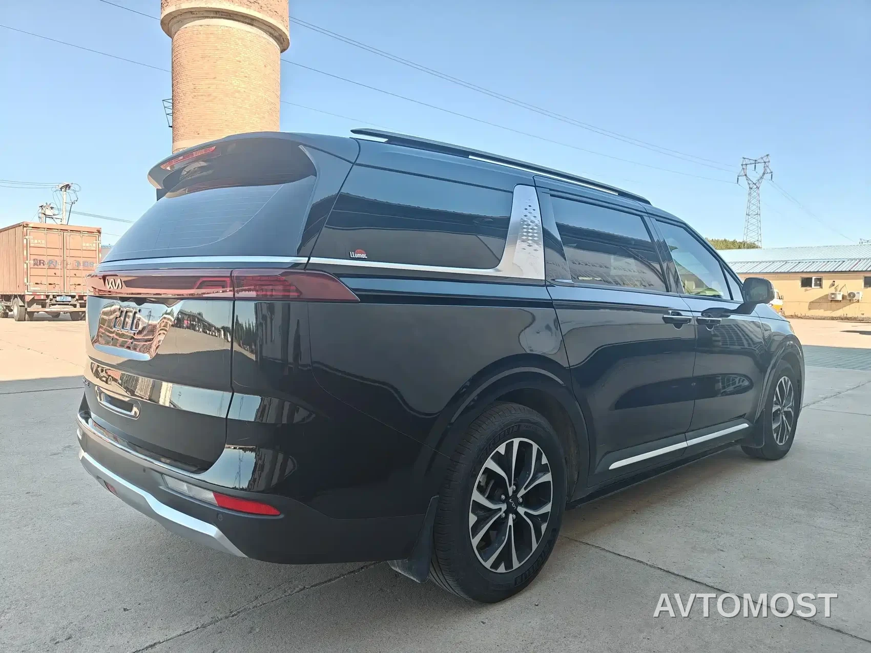 Kia Carnival 2021 2.0T Flagship Edition — фото 4