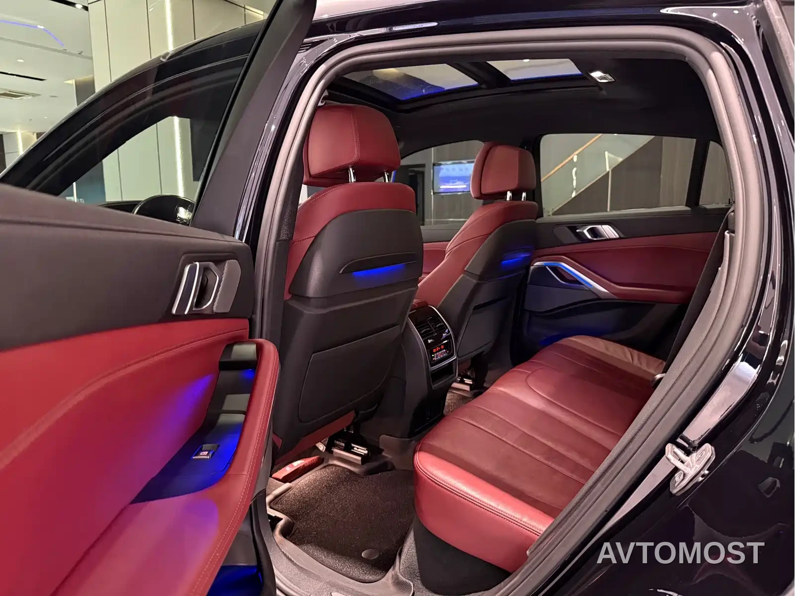 BMW X6 2021 Facelift xDrive40i Premium M Sport Package — фото 5