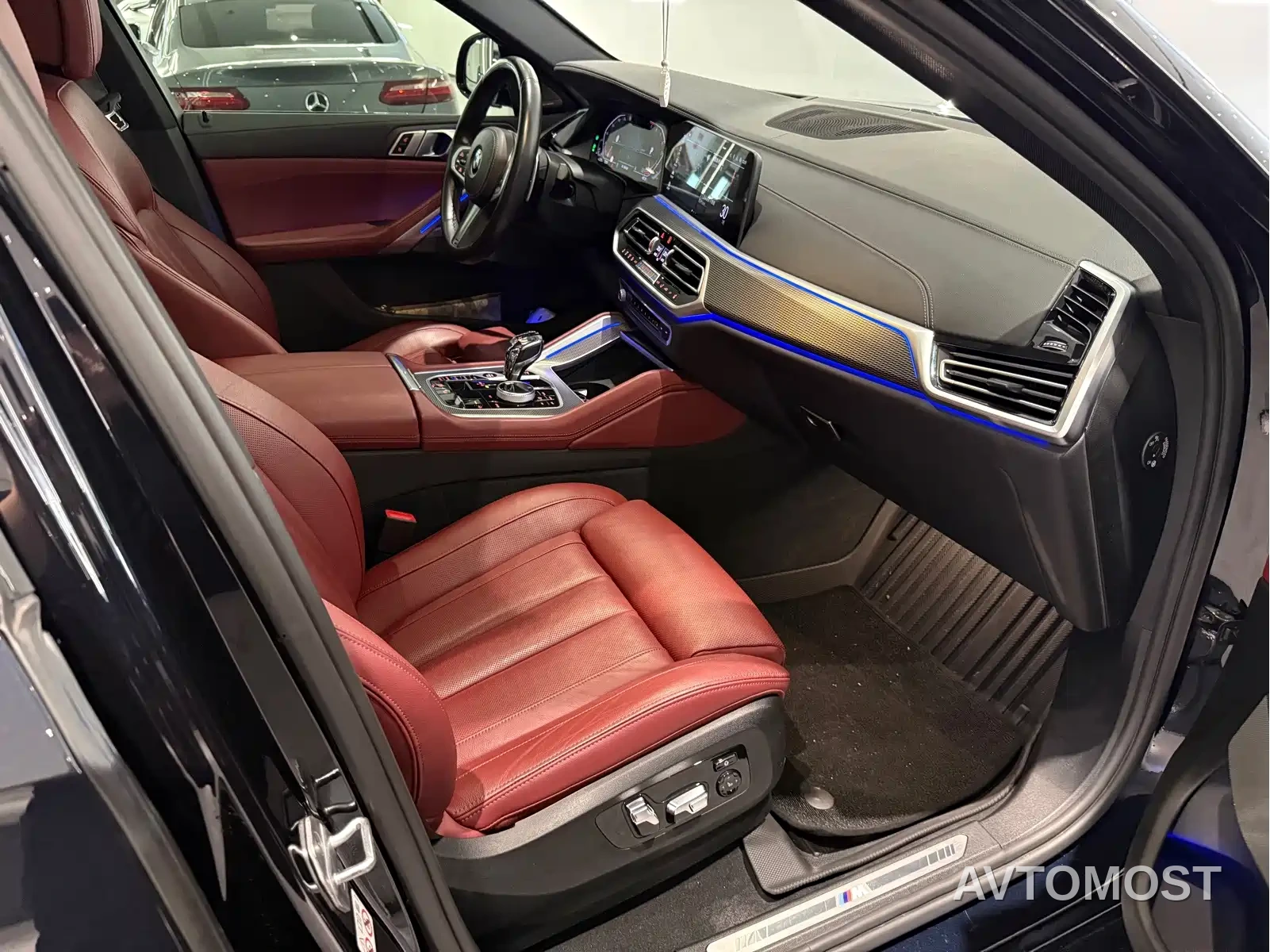 BMW X6 2021 Facelift xDrive40i Premium M Sport Package — фото 7