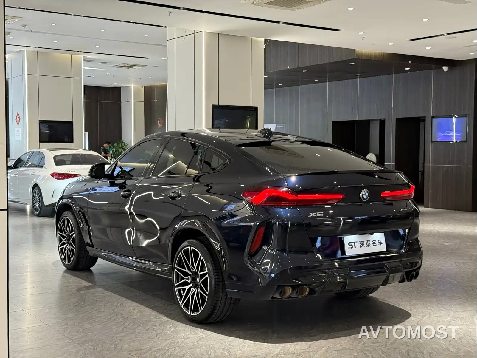 BMW X6 2021 Facelift xDrive40i Premium M Sport Package — фото 18