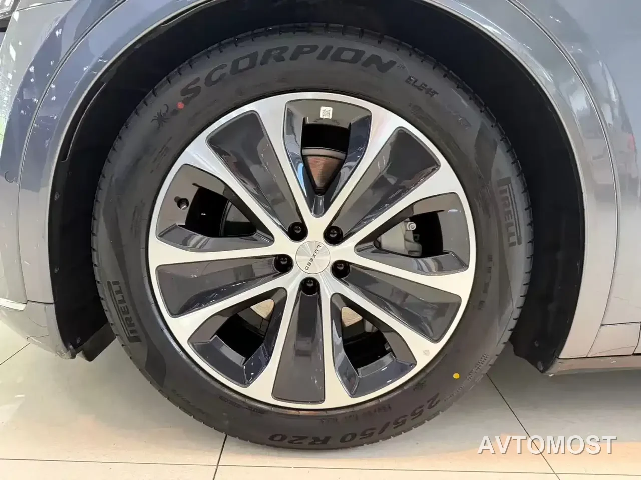 Zhijie Luxeed R7 2024 Pure Electric 667km Pro — фото 2