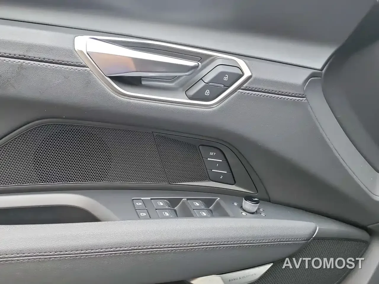 Audi e-tron GT 2023 Base Model — фото 9