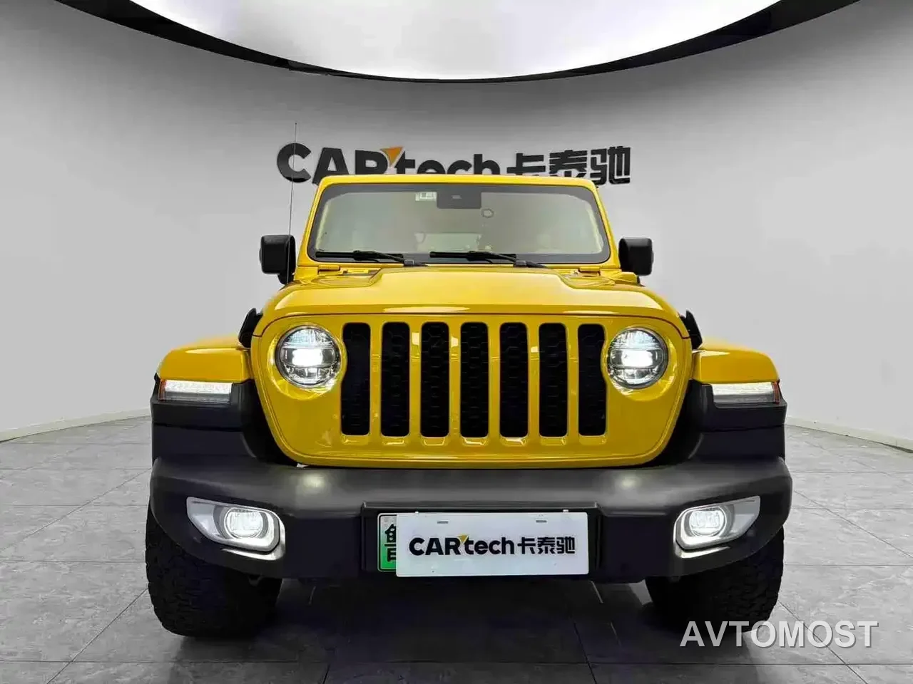 Jeep Wrangler 4xe 2021 4-Door 2.0T 4xe Sahara — фото 3