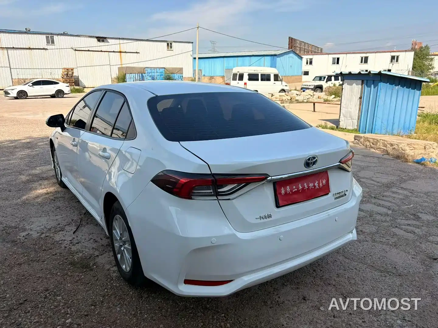 Toyota Corolla 2021 Hybrid 1.8L E-CVT Elite Edition — фото 9