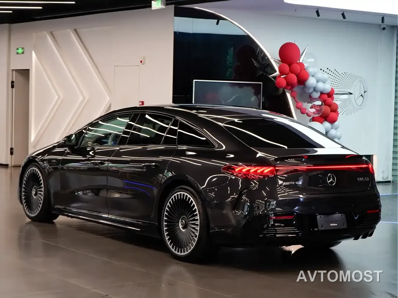 Mercedes-Benz EQS AMG 2022 AMG EQS 53 4MATIC+ — фото 3