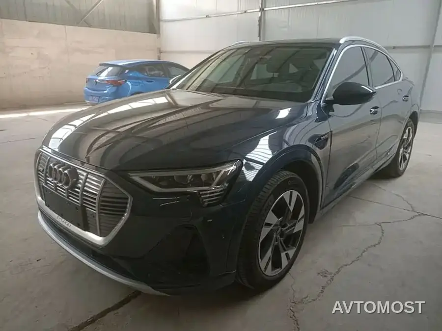 Audi e-tron (Import) 2021 Sportback 55 quattro Luxury