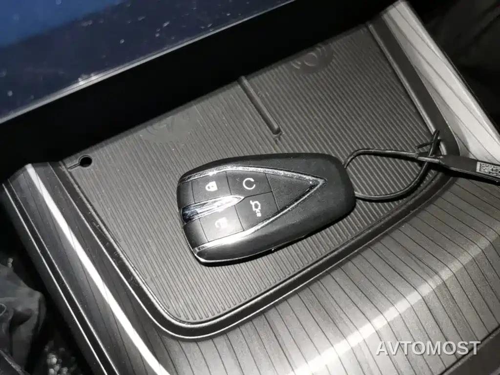 Changan Eado PHEV 2025 Smart New Blue Whale 145KM Battleship Edition — фото 5