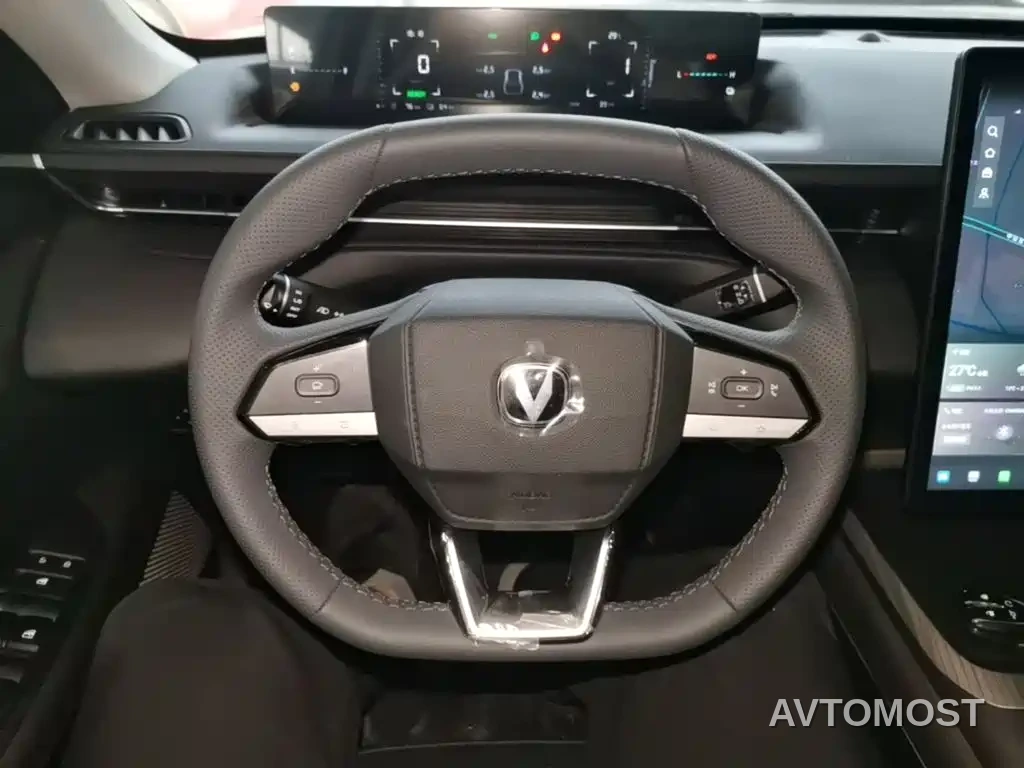 Changan Eado PHEV 2025 Smart New Blue Whale 145KM Battleship Edition — фото 7