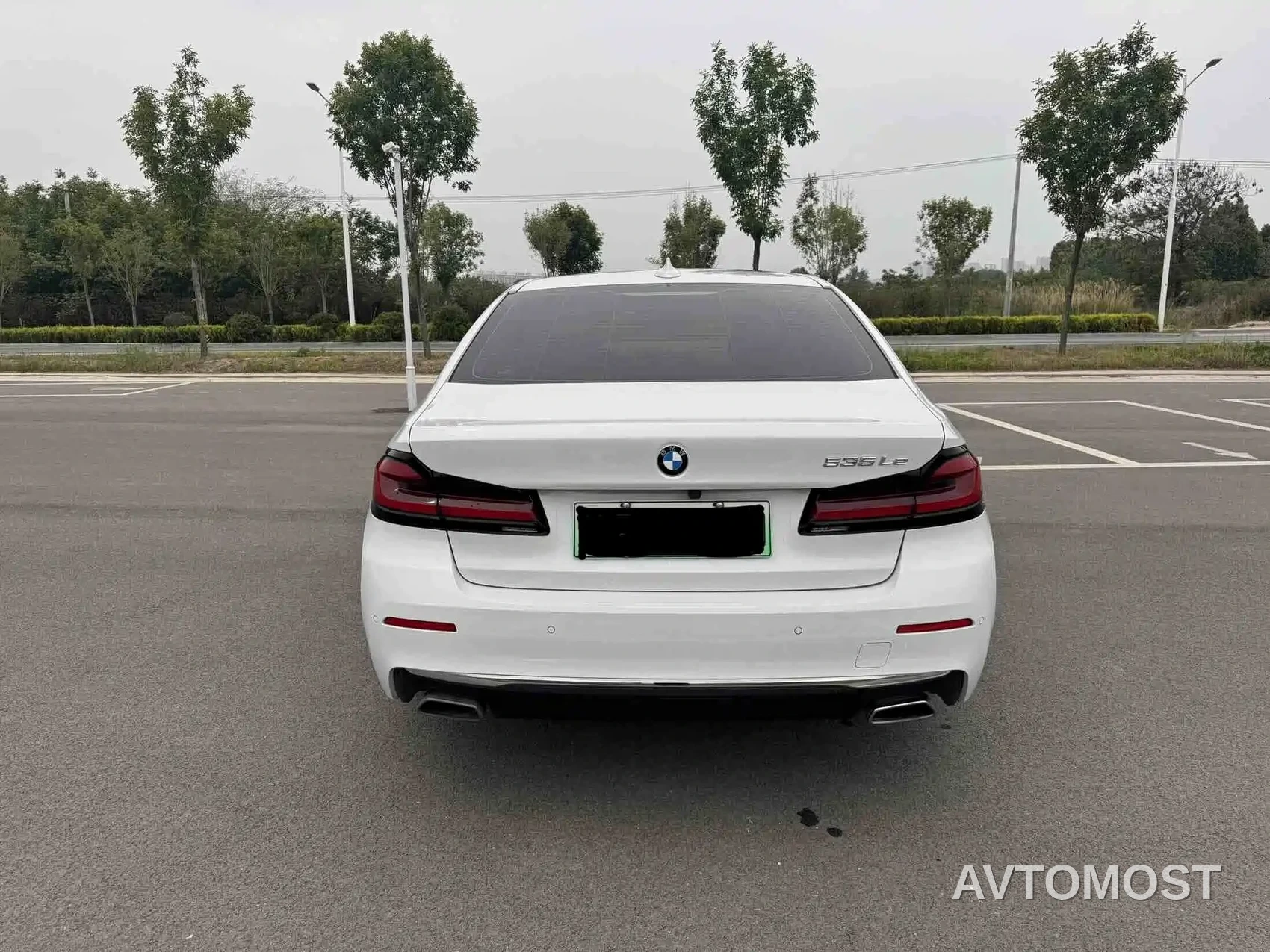 BMW 5 Series New Energy 2021 535Le Luxury Package — фото 5