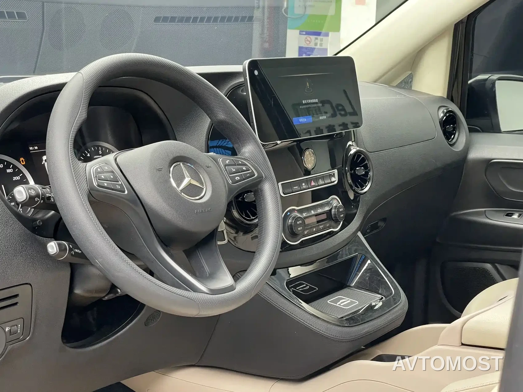 Mercedes-Benz Vito 2024 2.0T Elite Edition 7-Seater — фото 6