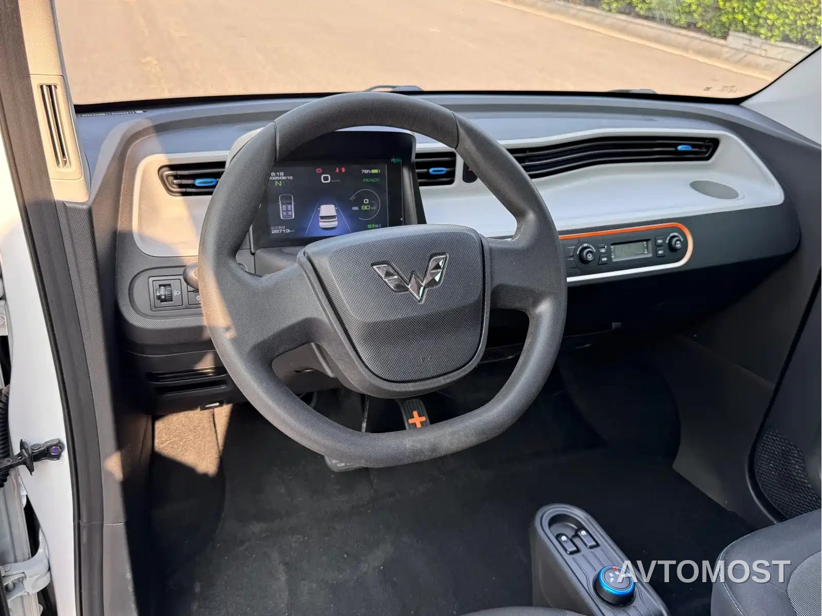 Wuling Motors Hongguang MINIEV 2021 Macaron Fashion Edition LFP — фото 5