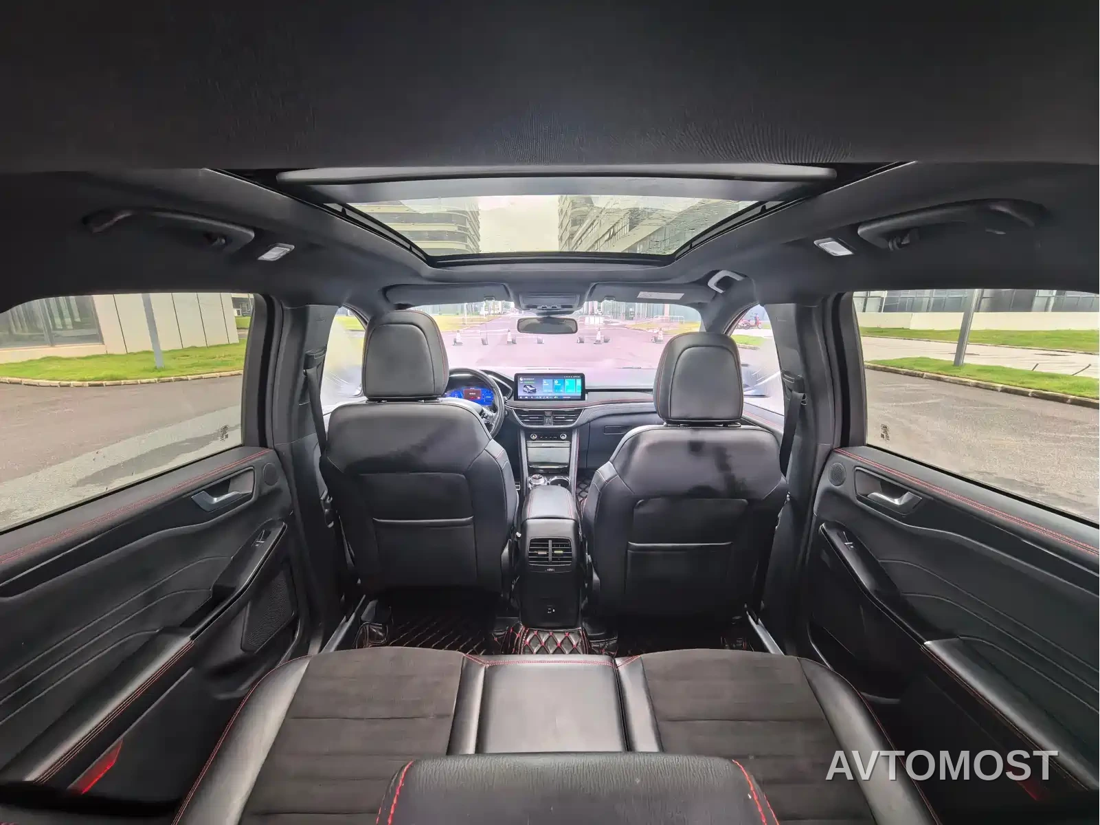 Ford Escape 2020 EcoBoost 245 AWD ST-LINE — фото 17