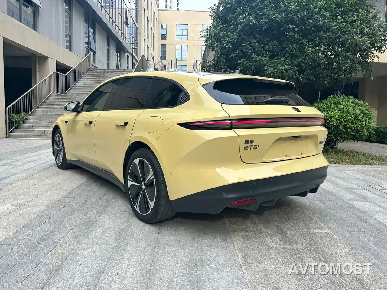NIO ET5T 2023 Model 75kWh Touring — фото 12