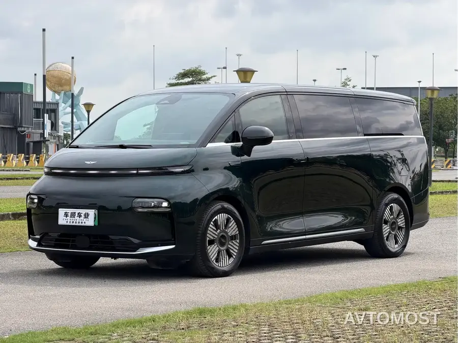 Geely Galaxy Yizhen L380 2024 140kWh 6-Seater AWD Ultra