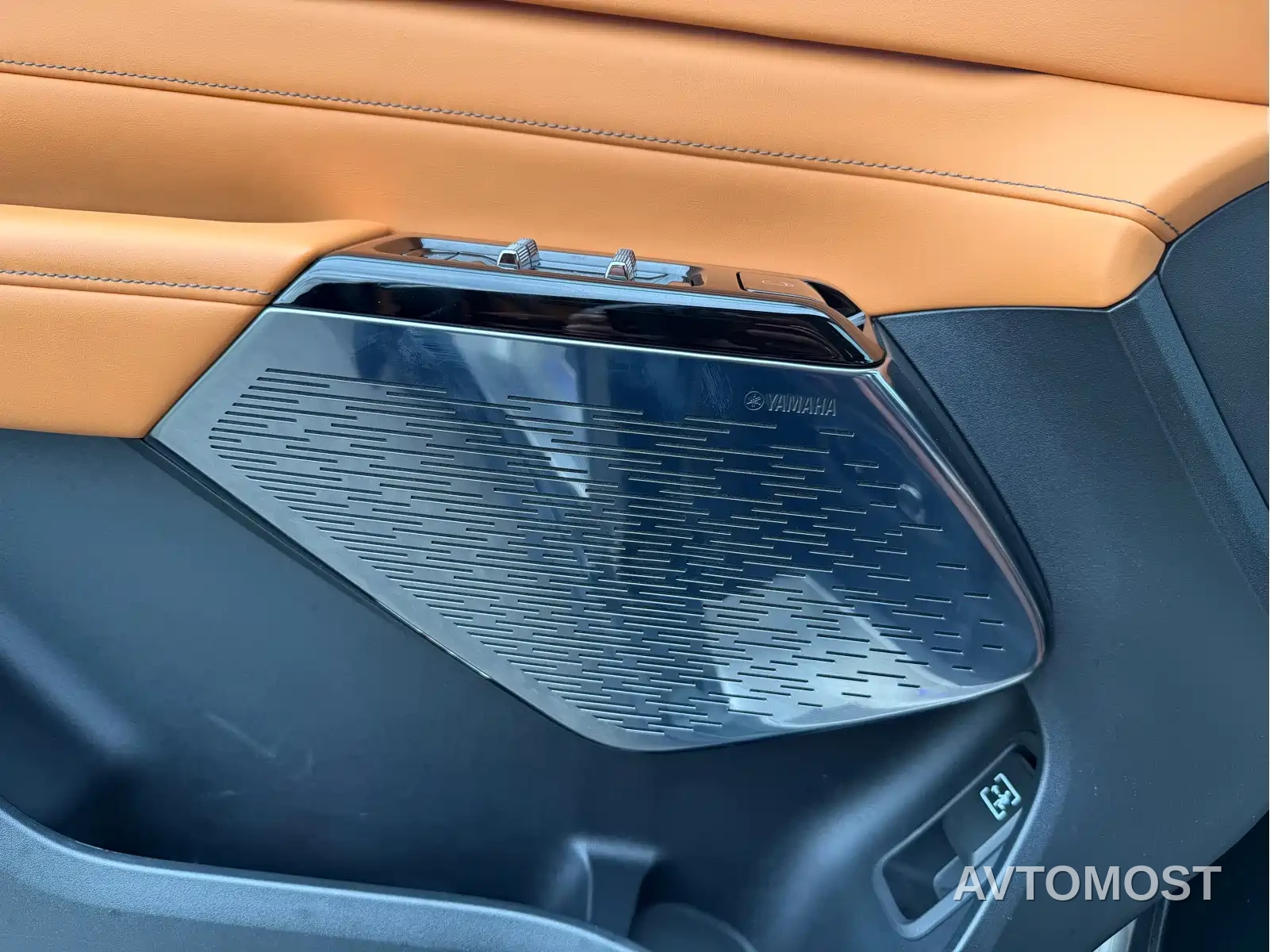 Geely Galaxy Yizhen L380 2024 140kWh 6-Seater AWD Ultra — фото 20