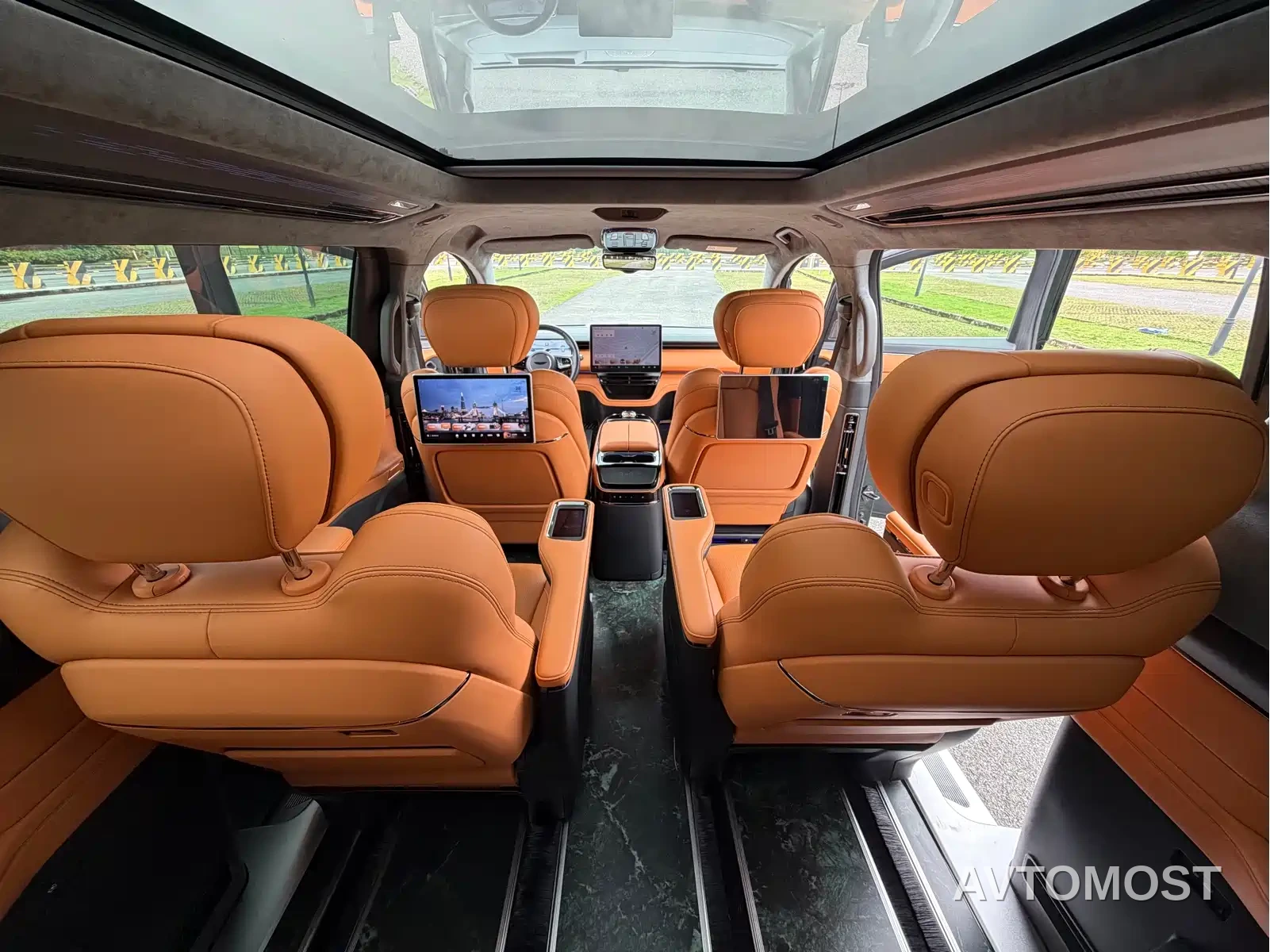 Geely Galaxy Yizhen L380 2024 140kWh 6-Seater AWD Ultra — фото 32
