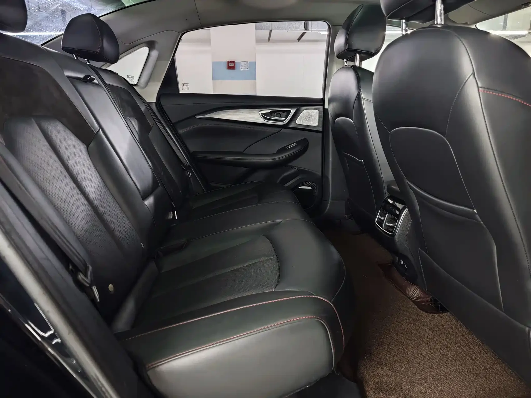 Roewe Feifan ER6 2021 New Power Edition 620km Smart Enjoy Edition — фото 8