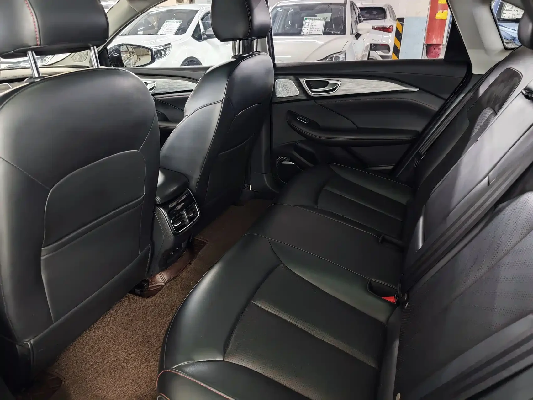 Roewe Feifan ER6 2021 New Power Edition 620km Smart Enjoy Edition — фото 14