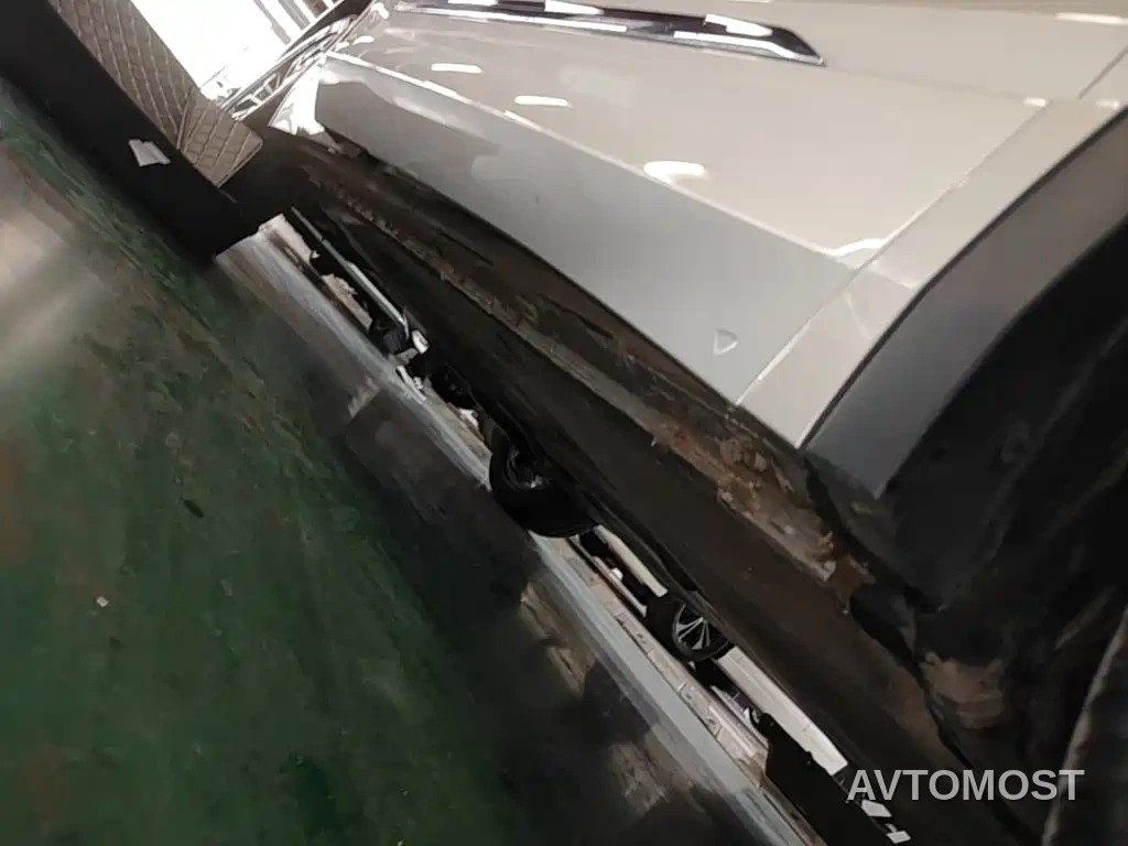 Volkswagen Tiguan L 2023 330TSI Auto 2WD R-Line Premium Edition — фото 18