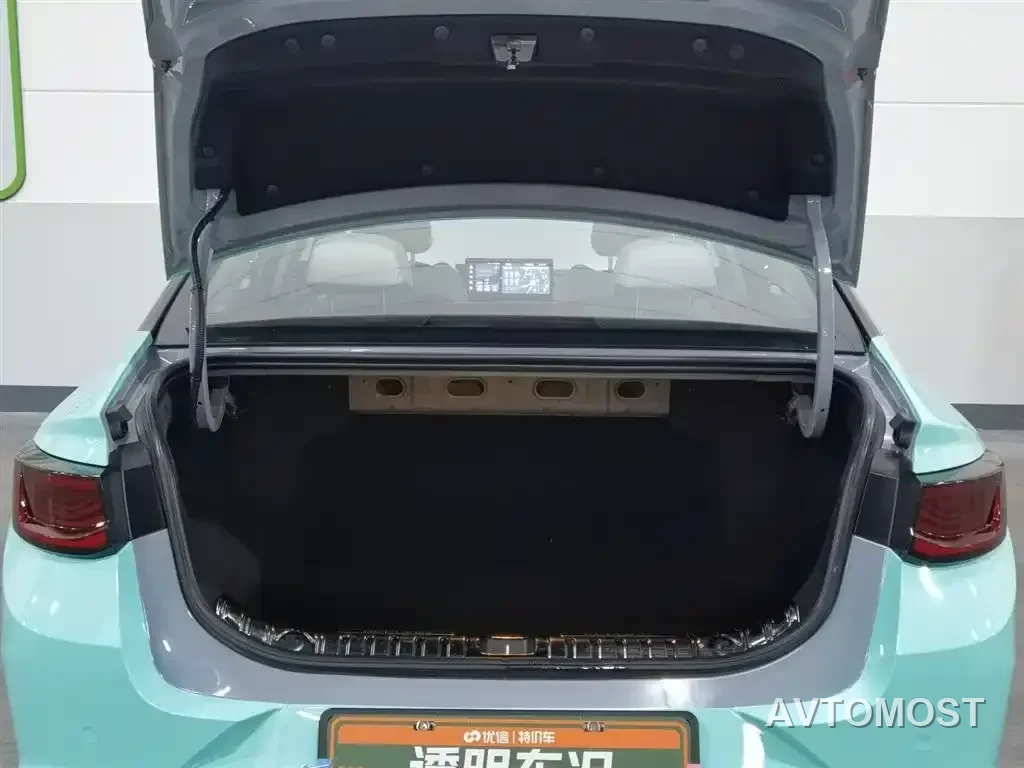 Geely Emgrand L HiP 2022 1.5TD-DHT Pro 100KM Super Rui — фото 12