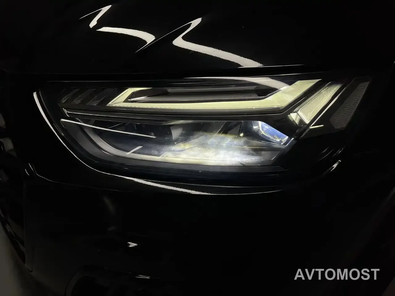 Audi SQ5 2021 3.0 TFSI quattro — фото 3