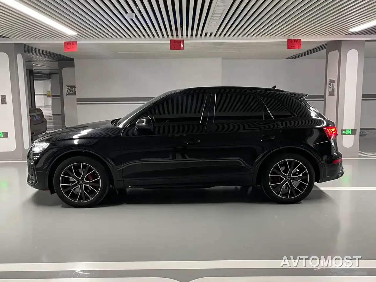 Audi SQ5 2021 3.0 TFSI quattro — фото 19